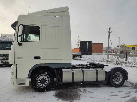 2018 DAF XF 105, белый, 4000000 рублей, вид 3