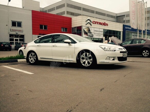 2013 Citroen C5 II, белый - вид 1