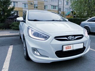 2014 Hyundai Solaris I, белый, 1105000 рублей, вид 3