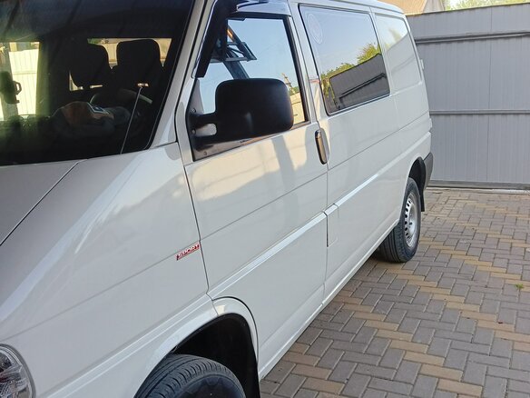 2002 Volkswagen Transporter, белый, 1250000 рублей - вид 6