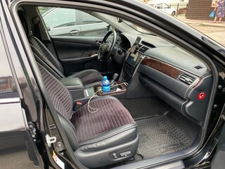 2017 Toyota Camry VII (XV50) Рестайлинг 2, чёрный, 2450000 рублей, вид 5