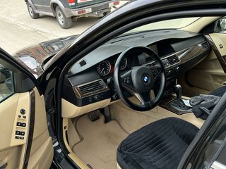 2006 BMW 5 серии 525i V (E60/E61), чёрный, 1500000 рублей, вид 2