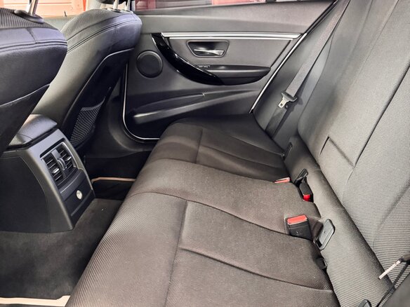 2016 BMW 3 серии 320d xDrive VI (F3x) Рестайлинг, белый, 2200000 рублей - вид 21