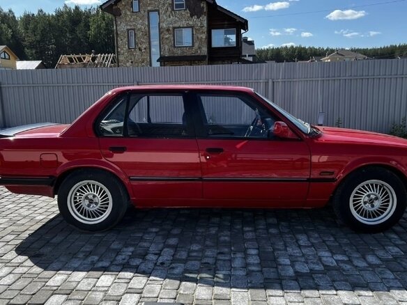 1984 BMW 3 серии 316 II (E30), красный, 500000 рублей - вид 5