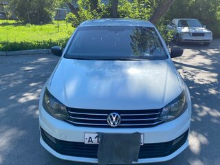 2019 Volkswagen Polo V Рестайлинг, белый, 600000 рублей, вид 2