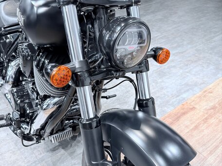 2023 Indian Chief Bobber, чёрный, 1899000 рублей, вид 1