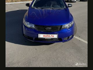 2011 Kia Cerato 6-speed II, синий, 800000 рублей, вид 2