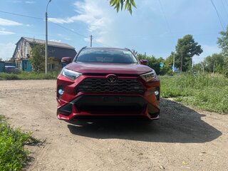 2019 Toyota RAV4 V (XA50), красный, 3590000 рублей, вид 2