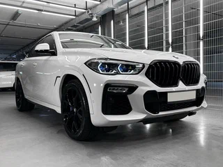2020 BMW X6 40i III (G06), белый, 5909981 рублей, вид 1