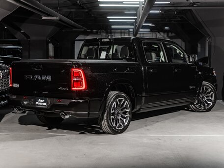 2026 Ram 1500 Crew Cab eTorque V Рестайлинг, чёрный, 10855000 рублей, вид 5