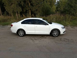 2013 Volkswagen Jetta VI, белый, 1000070 рублей, вид 2