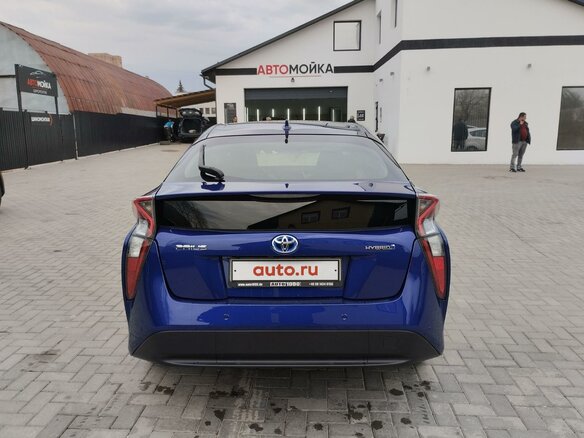 2017 Toyota Prius IV (XW50), синий, 1696860 рублей - вид 13