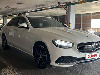 2020 Mercedes-Benz E-Класс 250 V (W213, S213, C238) Рестайлинг, белый, 3950000 рублей, вид 2