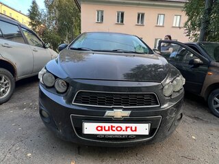 2013 Chevrolet Aveo II, чёрный, 450000 рублей, вид 2