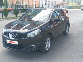 2013 Nissan Qashqai I Рестайлинг, чёрный, 850000 рублей, вид 2