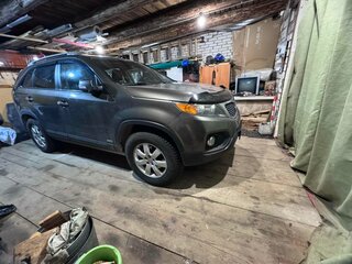 2010 Kia Sorento II, коричневый, 1500000 рублей, вид 4