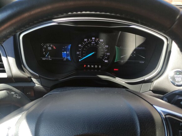 2020 Ford Fusion (North America) II Рестайлинг, белый, 1500000 рублей - вид 5