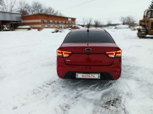 2017 Kia Rio IV, красный, 1500000 рублей - вид 6