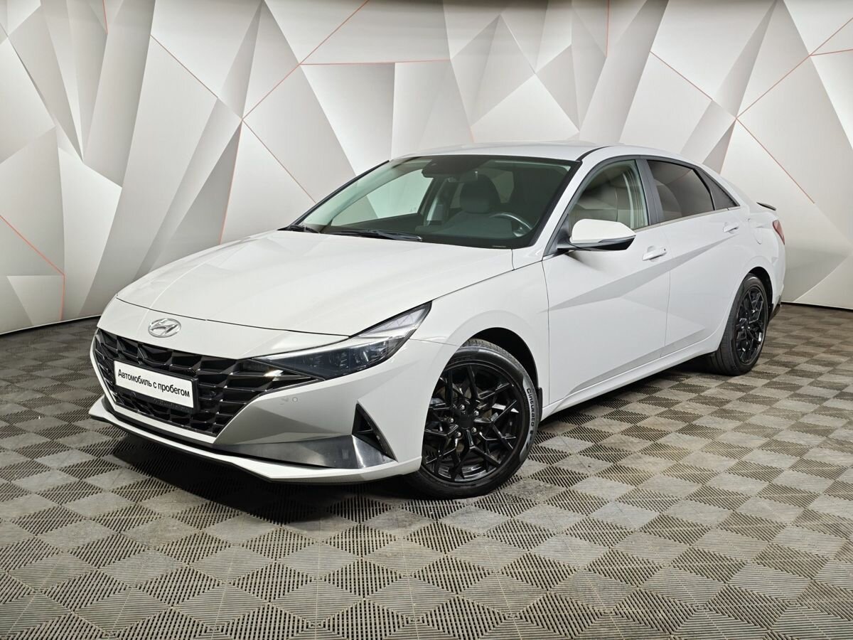 Открыть фотографии: Hyundai Elantra VII (CN7)