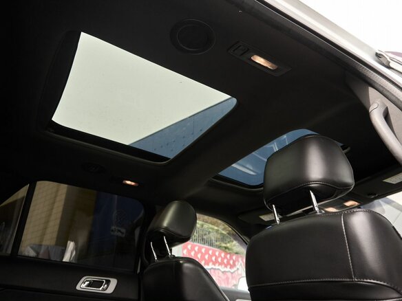 2013 Ford Explorer V, белый - вид 14