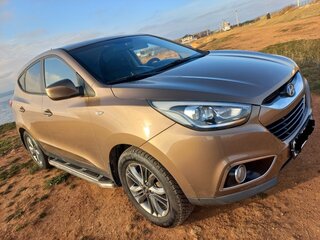 2014 Hyundai ix35 I Рестайлинг, коричневый, 1800000 рублей, вид 3