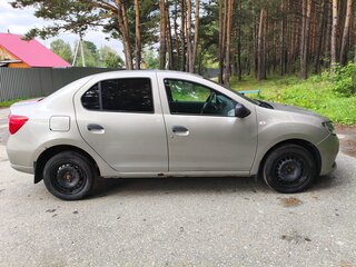 2015 Renault Logan II, бежевый, 450000 рублей, вид 4