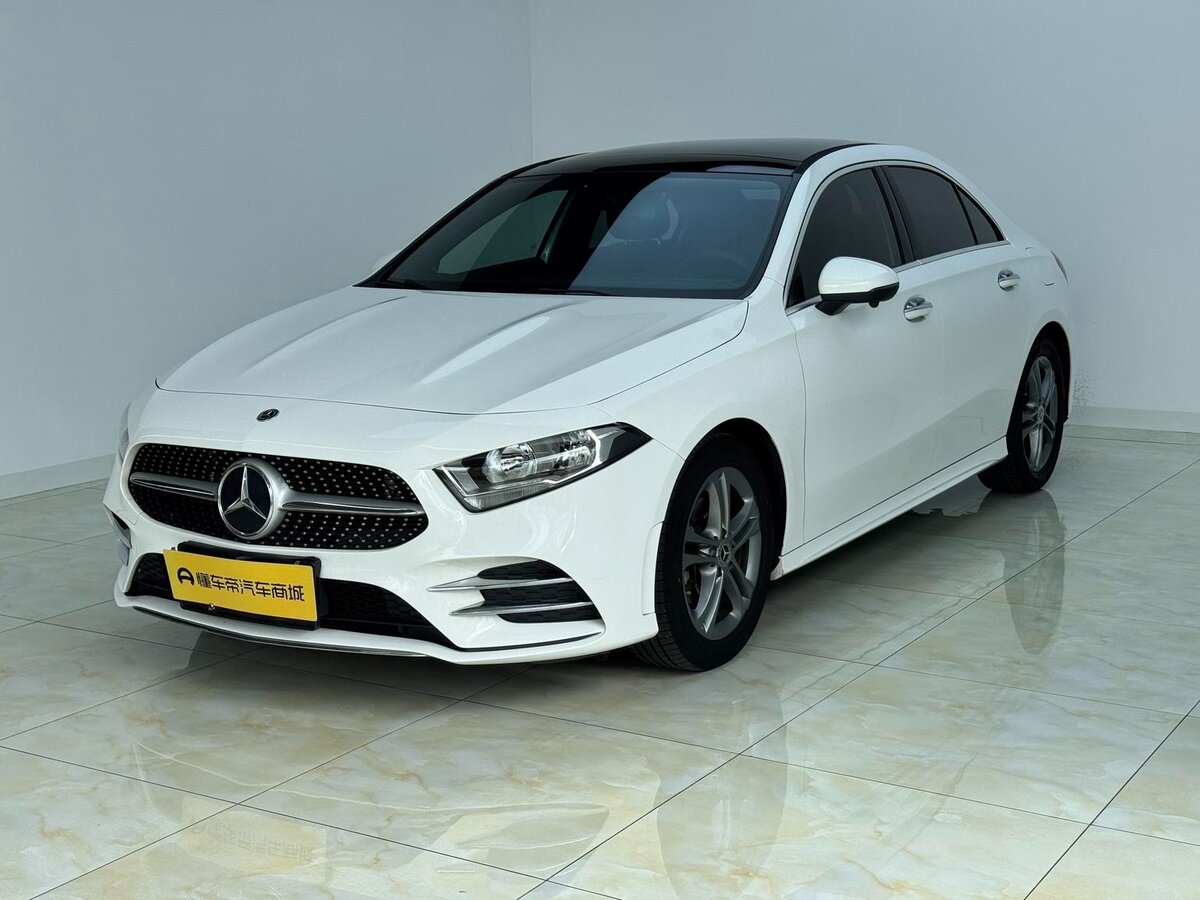 Открыть фотографии: Mercedes-Benz A-Класс IV (W177) Рестайлинг
