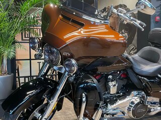 2019 Harley-Davidson CVO Limited, коричневый, 3850000 рублей, вид 5