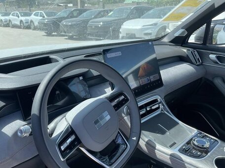 2026 Geely Galaxy M7, серебристый, 3620000 рублей, вид 5
