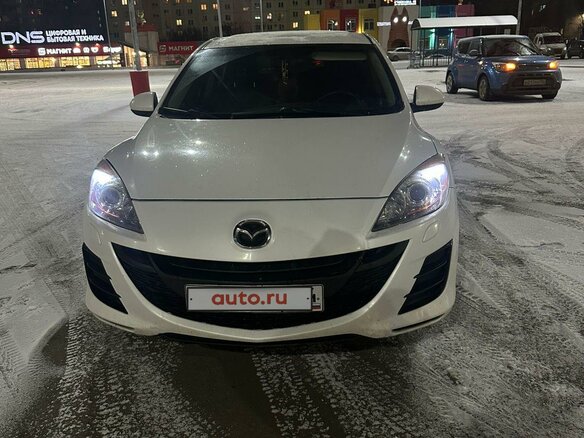 2010 Mazda 3 II (BL), белый, 625000 рублей