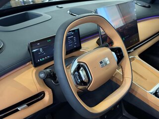 2026 Geely EX5 Гибрид EM-R, зелёный, 3829990 рублей, вид 4