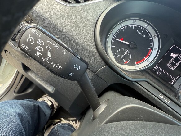 2018 Skoda Octavia III (A7) Рестайлинг, белый, 1499000 рублей - вид 17