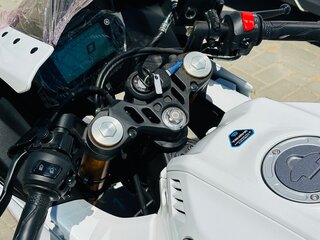 2024 Yamaha YZF-R15, белый, 430000 рублей, вид 5