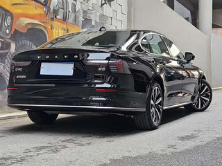 2025 Volvo S90 II Рестайлинг 2, чёрный, 5204865 рублей, вид 3