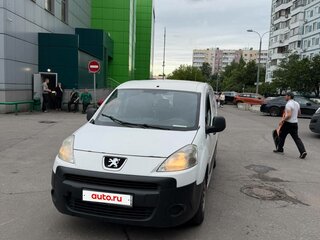 2010 Peugeot Partner II, белый, 580000 рублей, вид 1