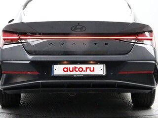 2023 Hyundai Avante VII Рестайлинг, серый, 1930000 рублей, вид 3