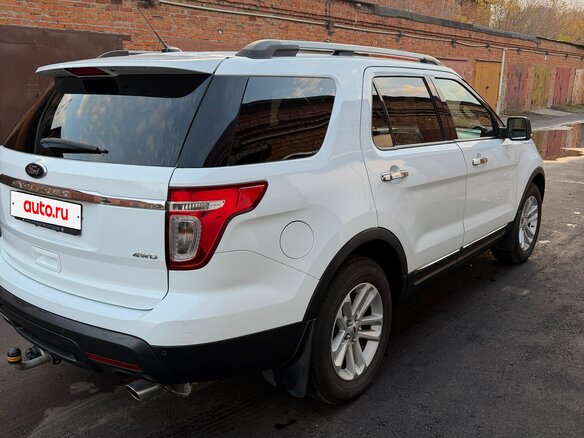 2014 Ford Explorer V, белый, 1680000 рублей - вид 8