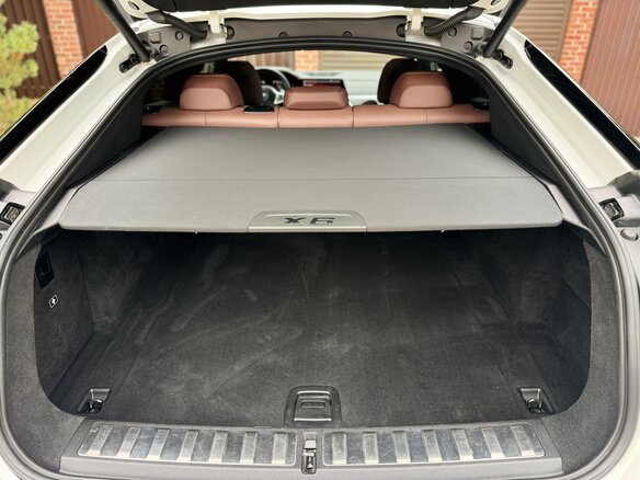 2021 BMW X6 30d III (G06), белый, 7590000 рублей - вид 13