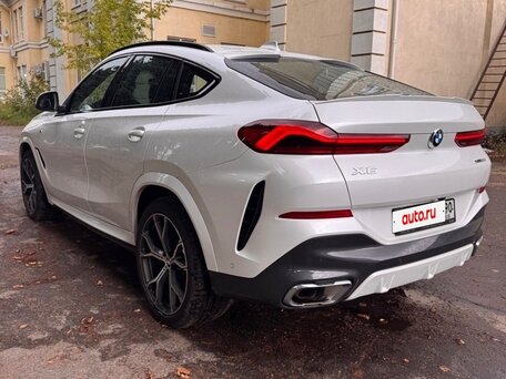 2022 BMW X6 30d III (G06), белый, 8300000 рублей, вид 5