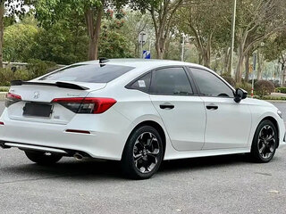 2023 Honda Civic XI, белый, 1600000 рублей, вид 4