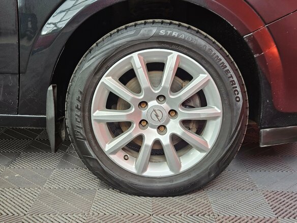 2012 Opel Astra H Рестайлинг, чёрный, 700000 рублей - вид 18