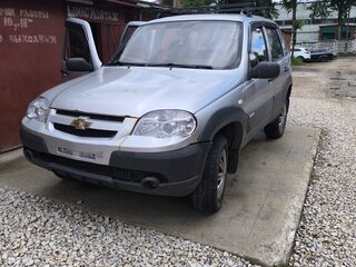 2012 Chevrolet Niva I Рестайлинг, серый, 340000 рублей, вид 2