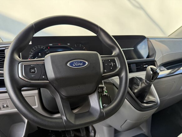 2026 Ford Transit Custom LWB I (China Market), чёрный, 5525000 рублей - вид 13