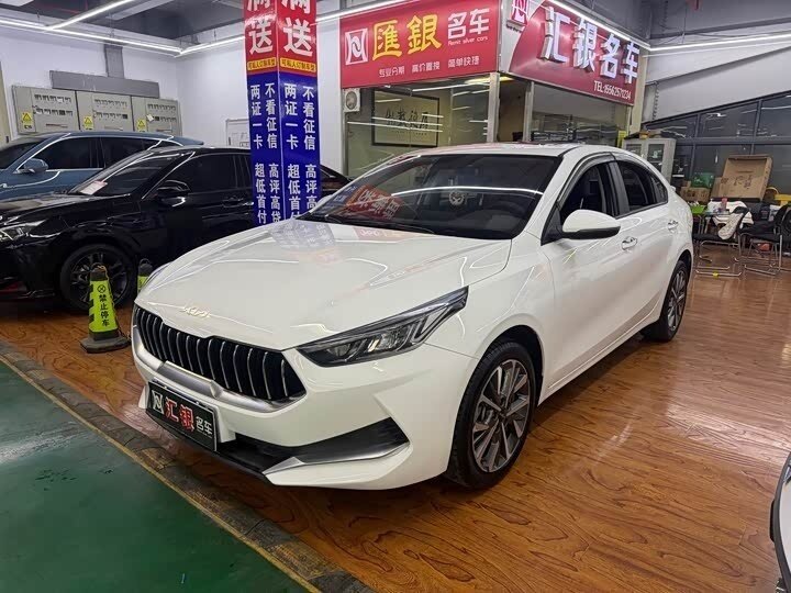 Открыть фотографии: Kia K3 II (China Market) Рестайлинг