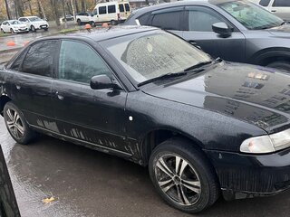 1998 Audi A4 I (B5), чёрный, 210000 рублей, вид 1