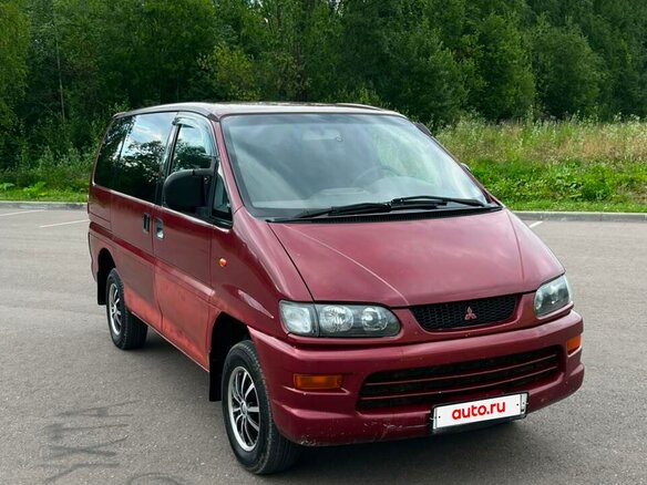 2000 Mitsubishi Space Gear I Рестайлинг, красный, 565000 рублей - вид 3