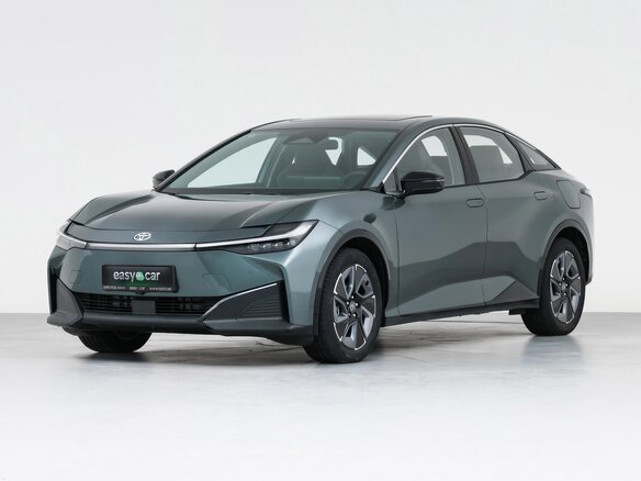 2026 Toyota bZ3, зелёный, 2701000 рублей - вид 1