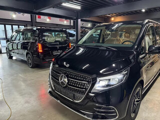 2025 Mercedes-Benz V-Класс Extra Long 300 d экстра длинный III (W447) Рестайлинг 2, чёрный, 14676913 рублей, вид 2