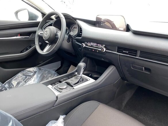 2023 Mazda 3 Axela IV (BP), серый, 1800000 рублей - вид 6