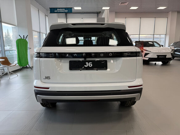 2026 Jaecoo J6, белый, 2749000 рублей - вид 2